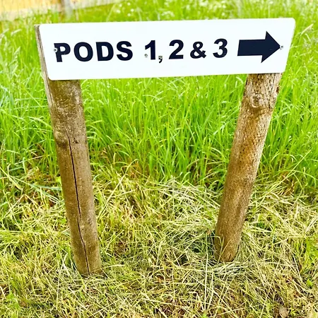 Paulton - Sleeps 2 - Petfriendly - Hottub - Garden Nyaraló