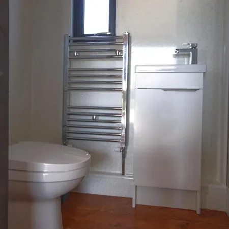 Paulton - Sleeps 2 - Petfriendly - Hottub - Garden Nyaraló